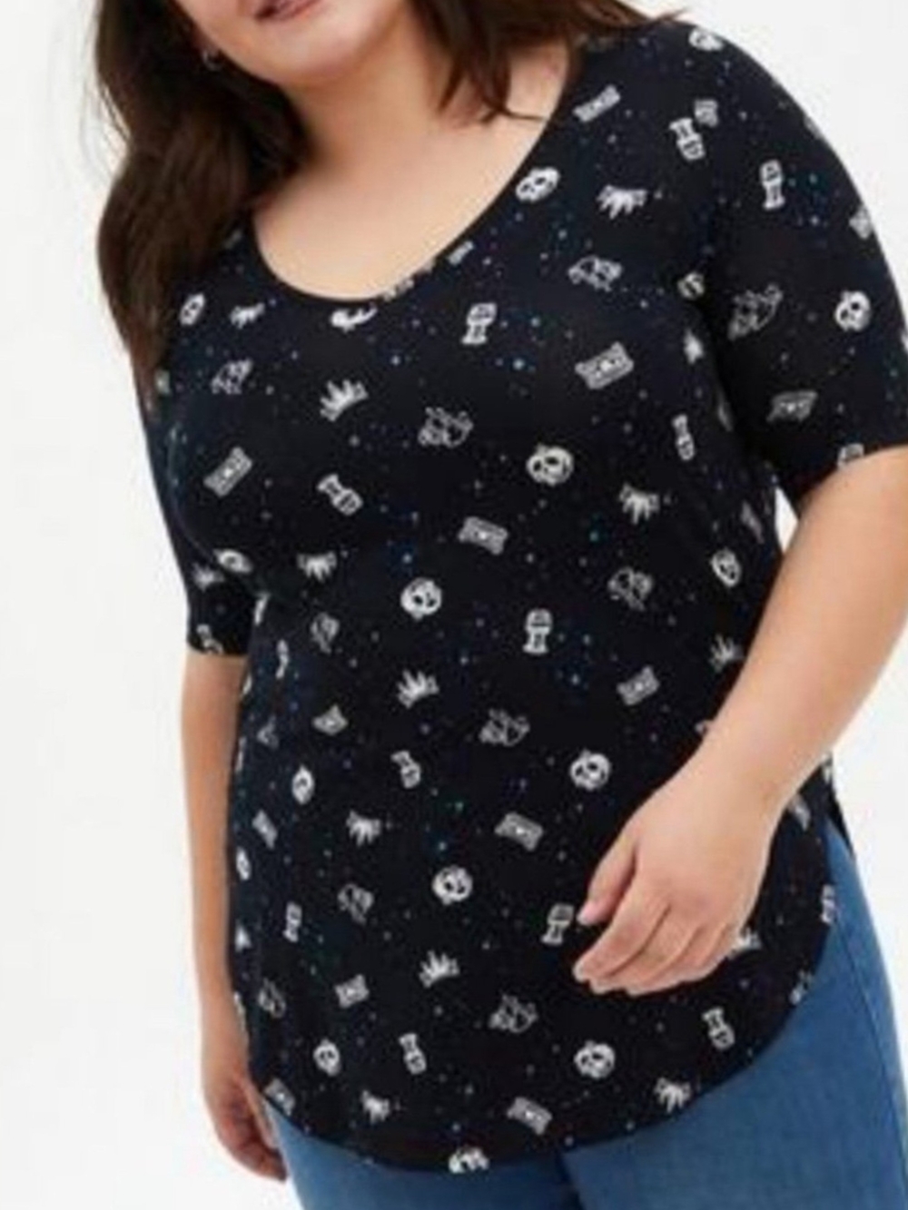 torrid Black Scoop Neck Short Sleeve Graphic Tee